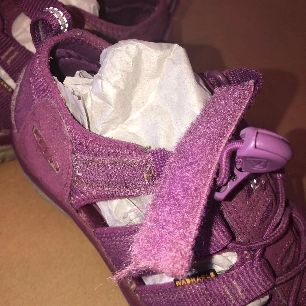 KEEN FOOTWEAR Sandals Girls Size 2 Purple Gray Washable Hiking Water Shoes